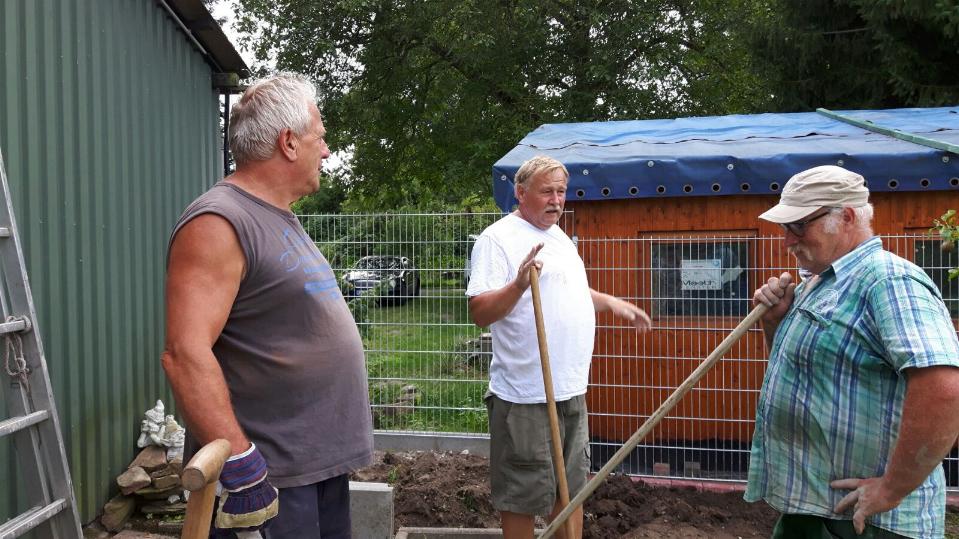 Bau der neuen Zaunanlage